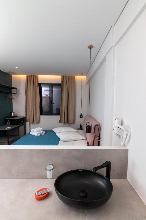 Dunlin Hotel Atene Esterno foto