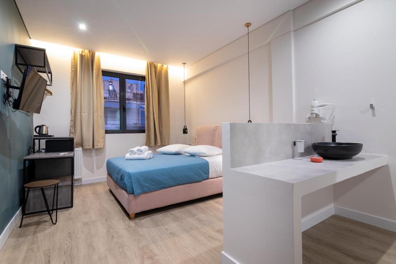 Dunlin Hotel Atene Esterno foto