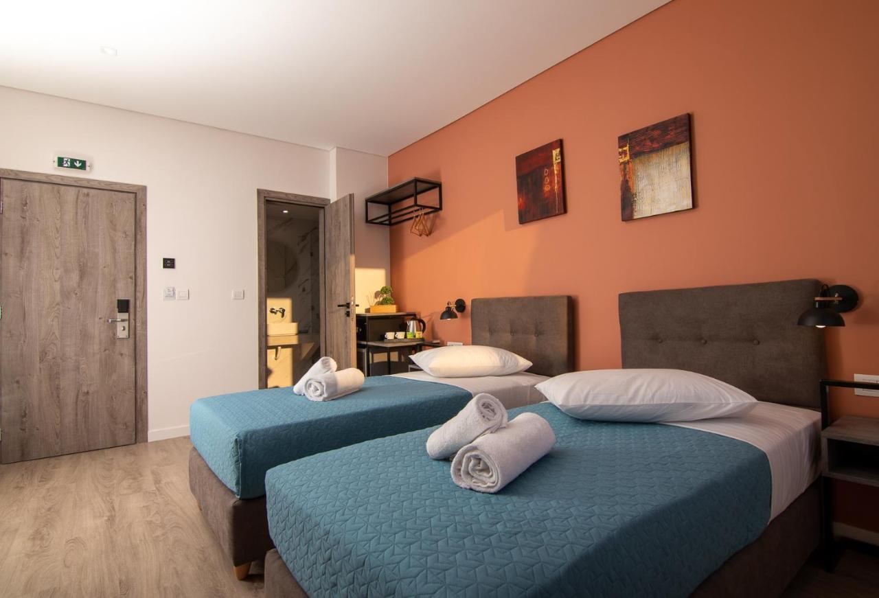 Dunlin Hotel Atene Esterno foto