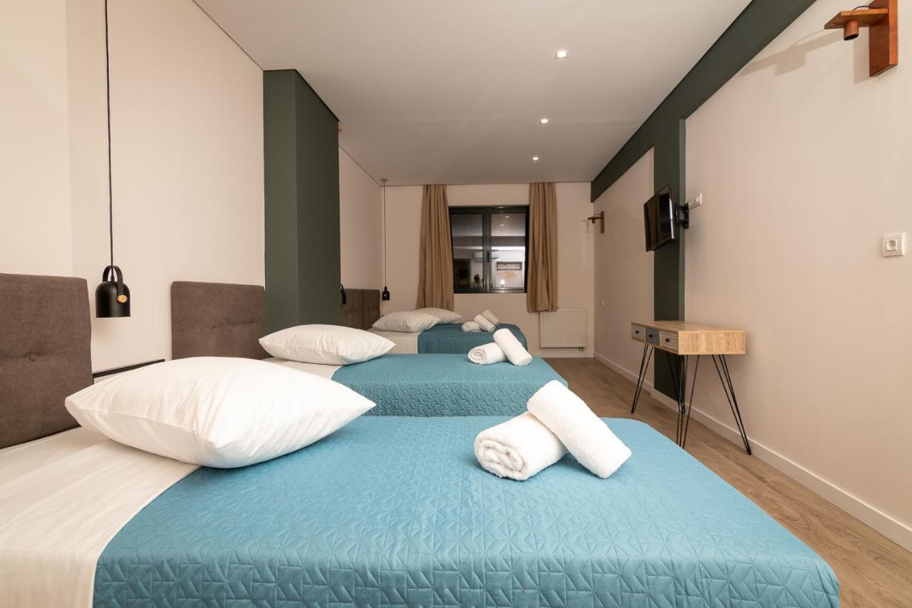 Dunlin Hotel Atene Esterno foto